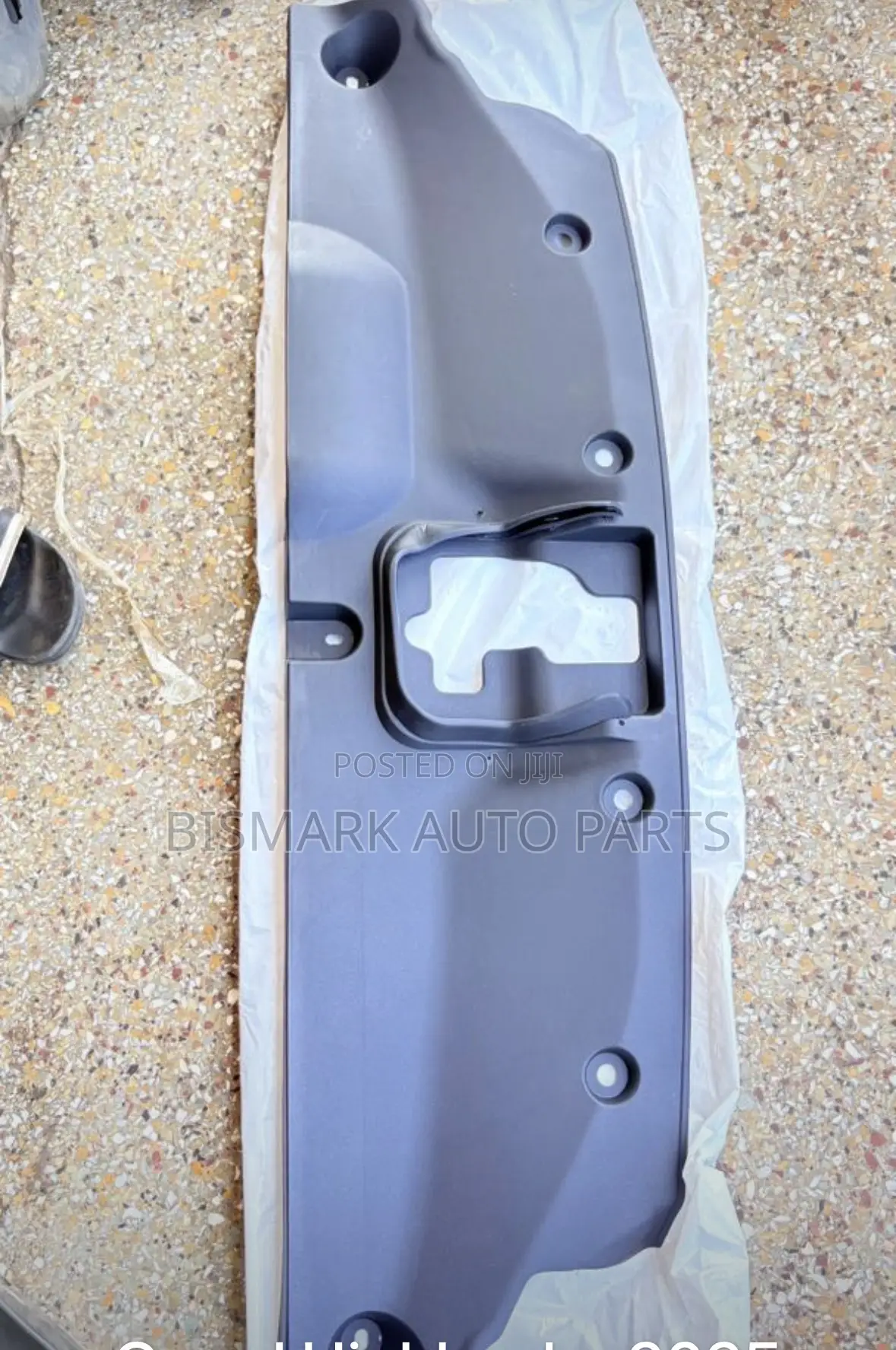 Highlander Grand Radiator Panel