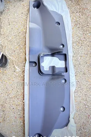 Highlander Grand Radiator Panel