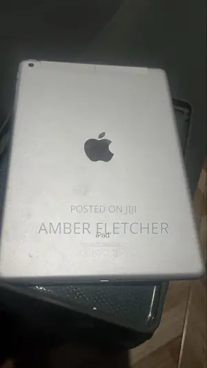 Apple iPad Wi-Fi +3G 128 GB Silver