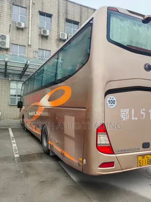 Yutong Sightseeing Bus 2015 Brown