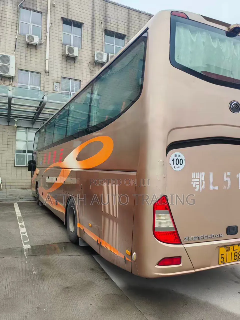 Yutong Sightseeing Bus 2015 Brown