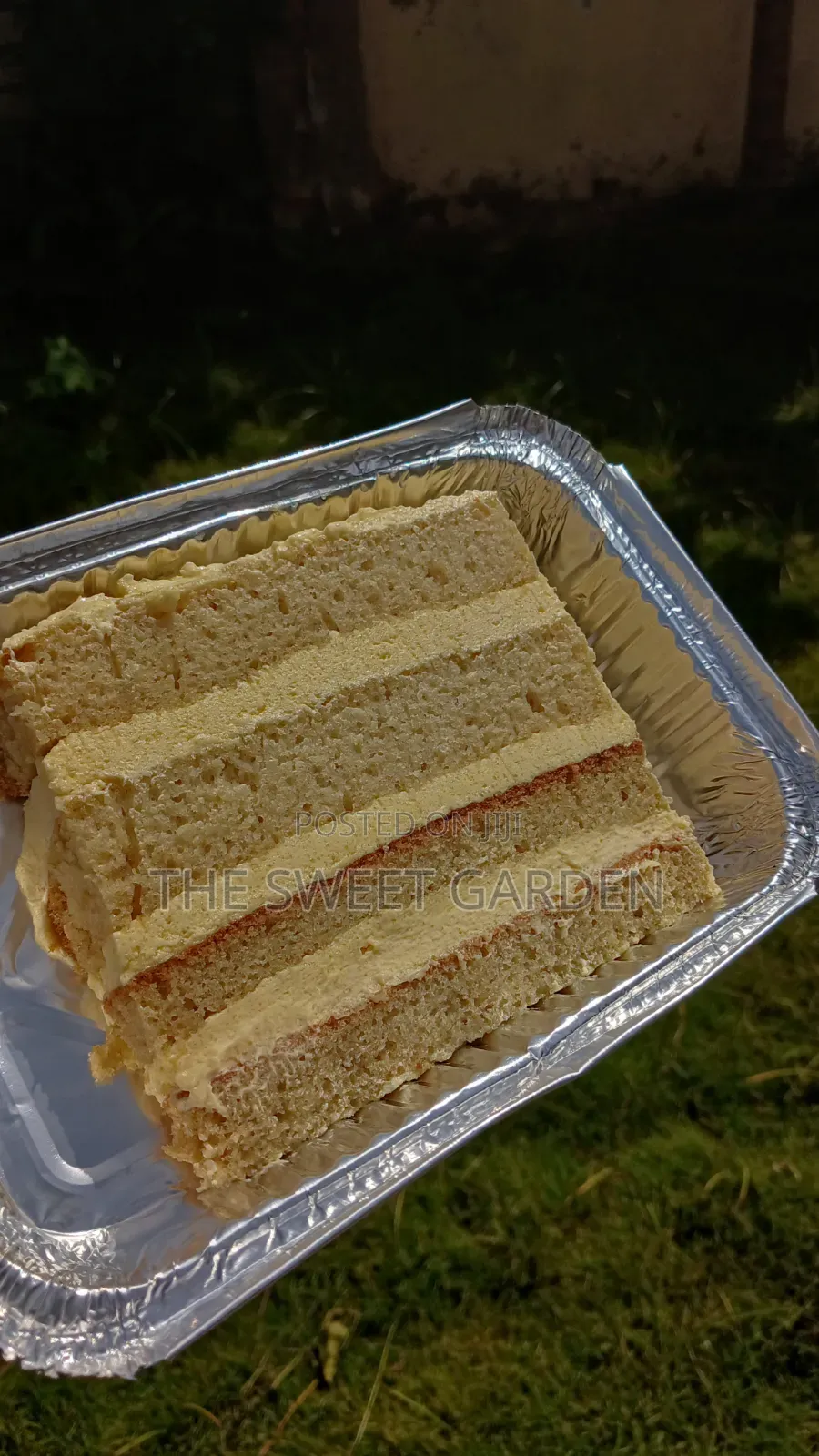 Vanilla Cake Slice