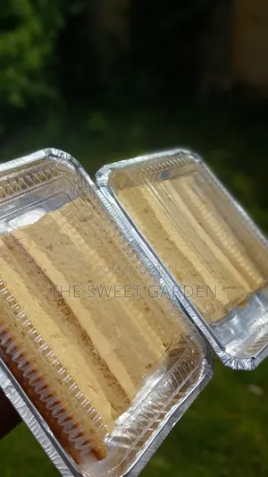 Vanilla Cake Slice