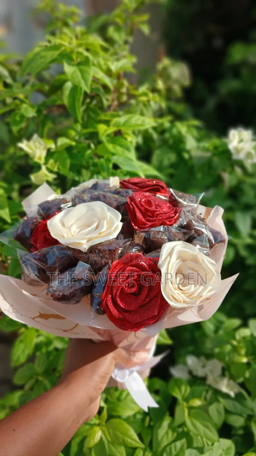 Brownie Bouquet With Satin Roses