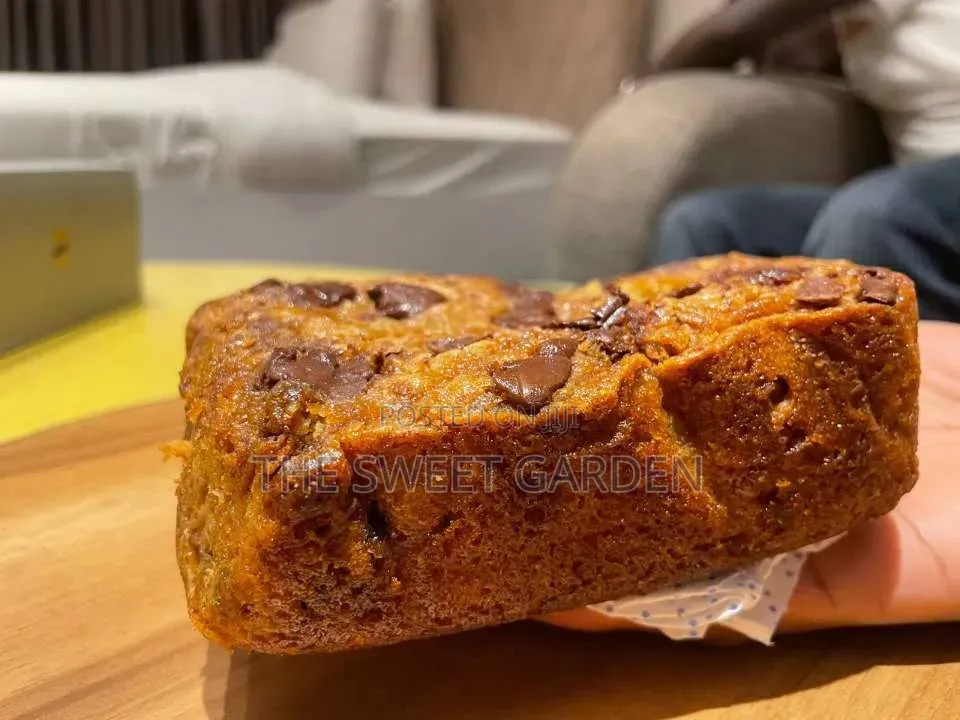 Freshly Baked Moist Banana Bread(Medium Size)