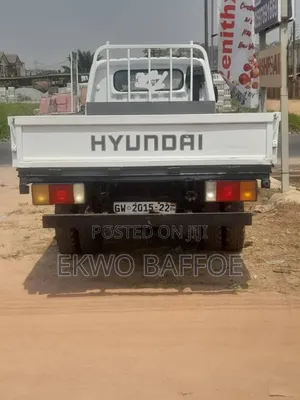 Hyundai Mighty 22