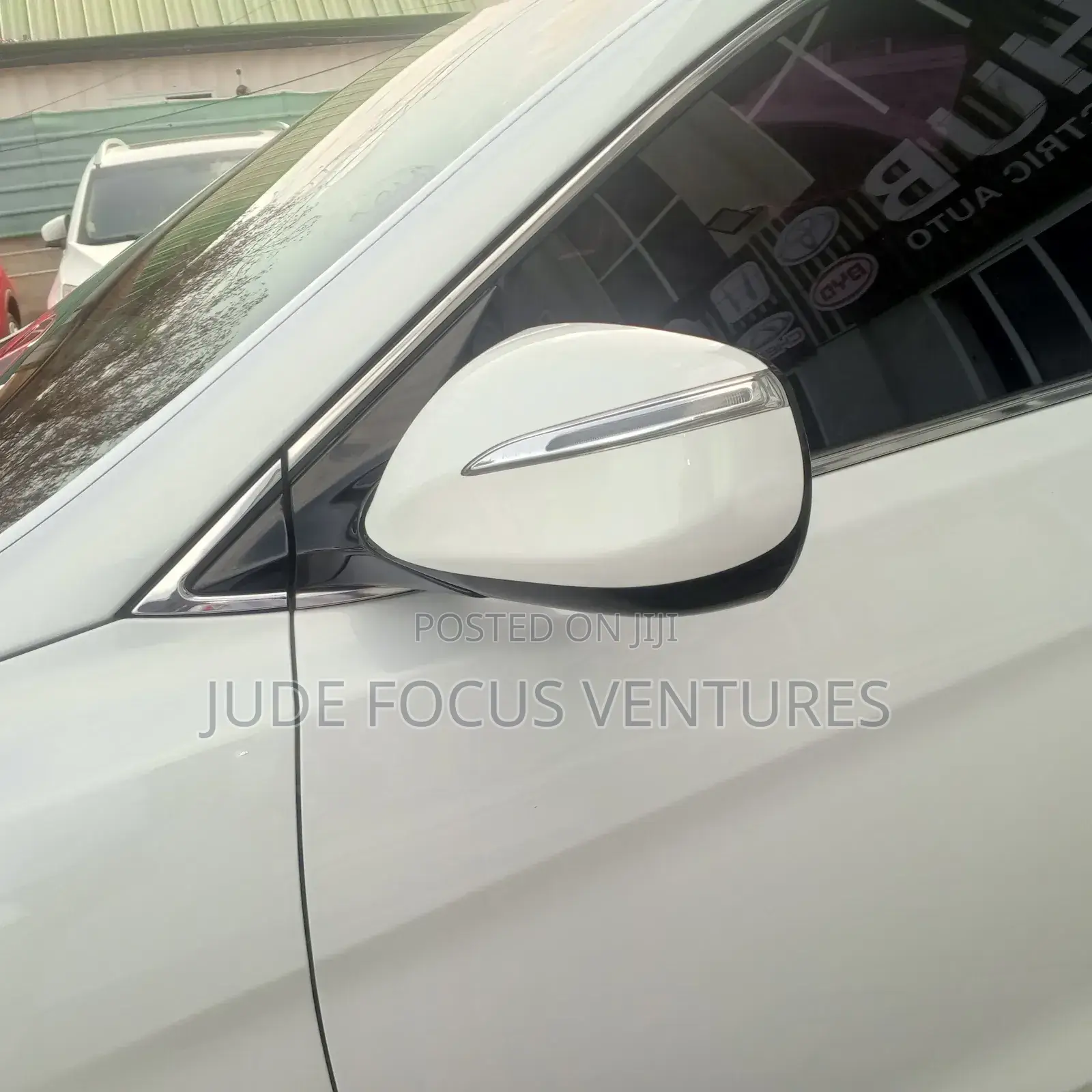 Hyundai Santa Fe 2017 White