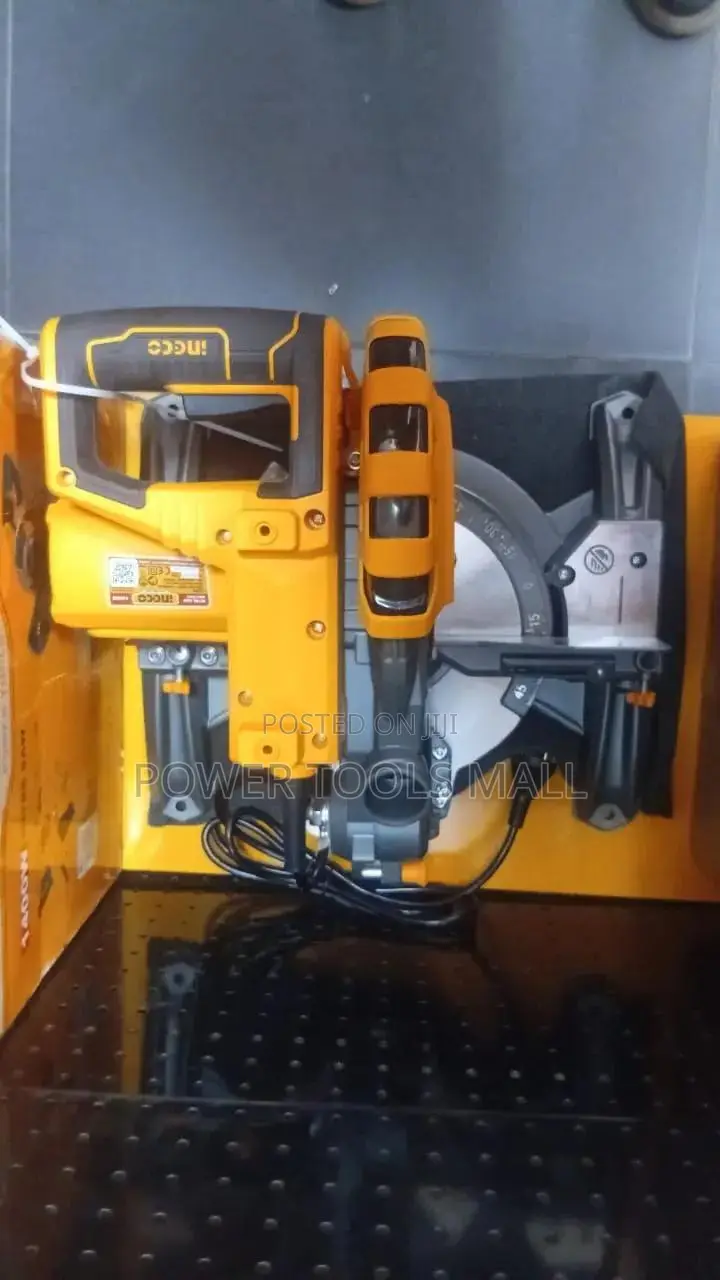 Mitre Saw 1400w