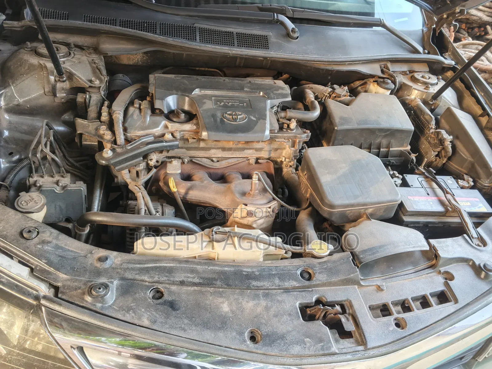 Toyota Camry LE 4dr Sedan (2.5L 4cyl 6A) 2012 Gray