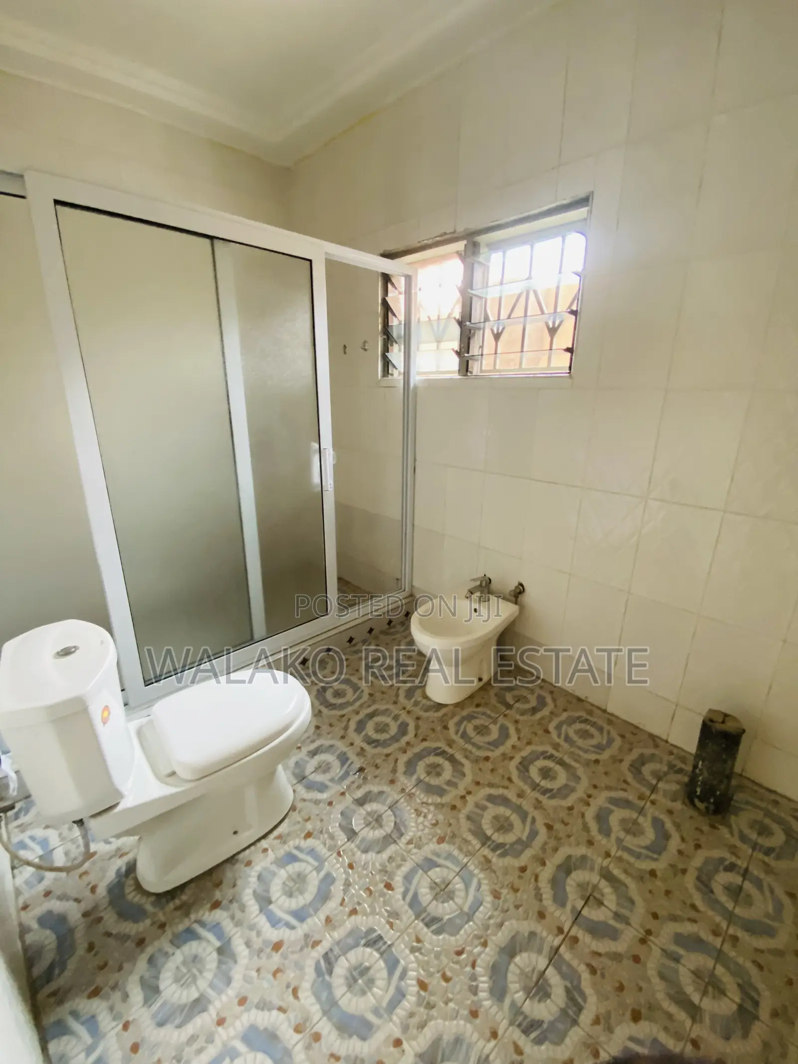 4bdrm House in Amasaman for rent