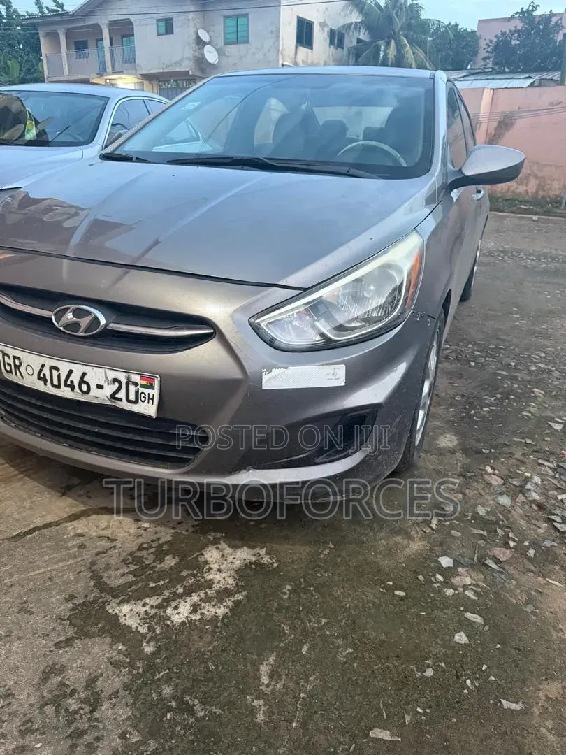 Hyundai Accent GLS 4dr Sedan (1.6L 4cyl 6A) 2015 Gray