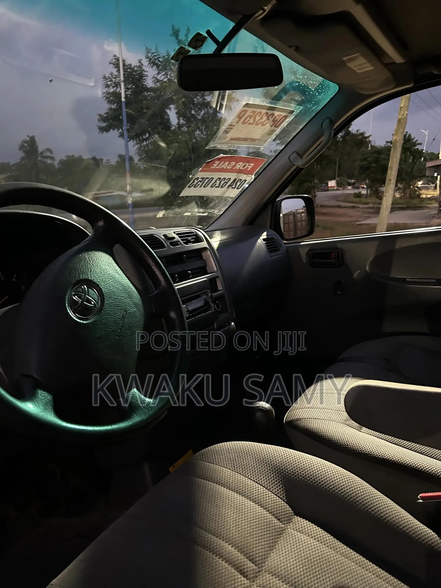 Toyota HiAce 2008 Green