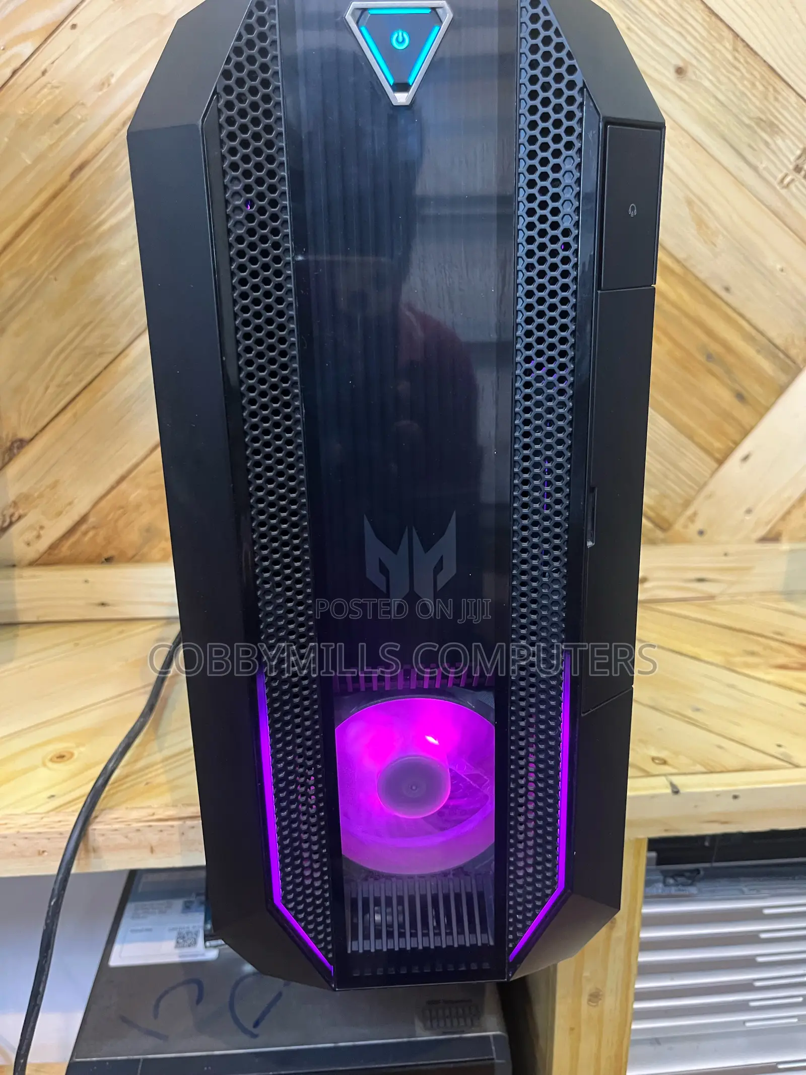 Acer Predator Orion 3000 16GB Intel Core i5 HDD+SSD 256GB