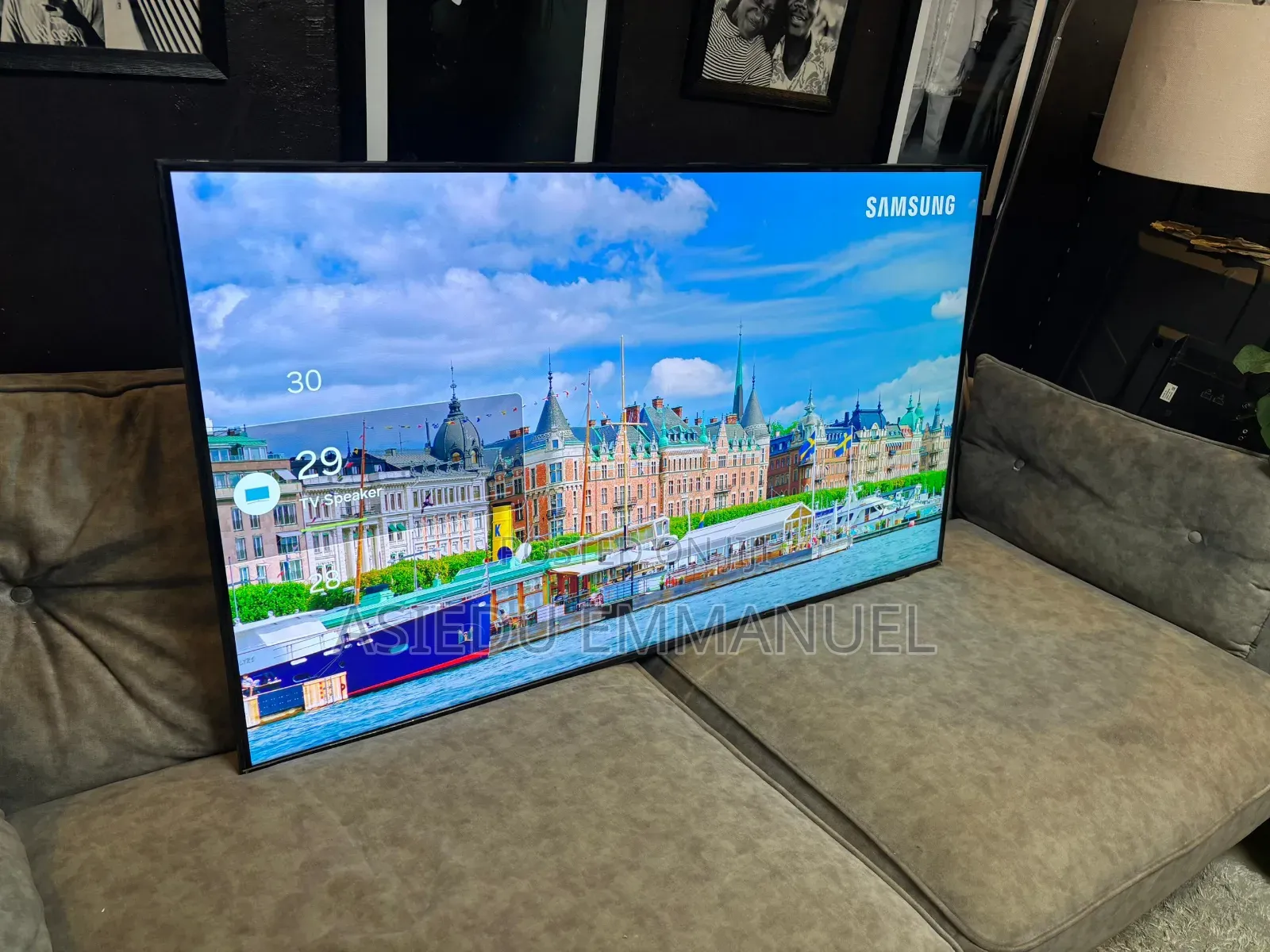 Samsung 50inches Smart Crystal Tv