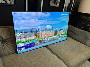 Samsung 50inches Smart Crystal Tv