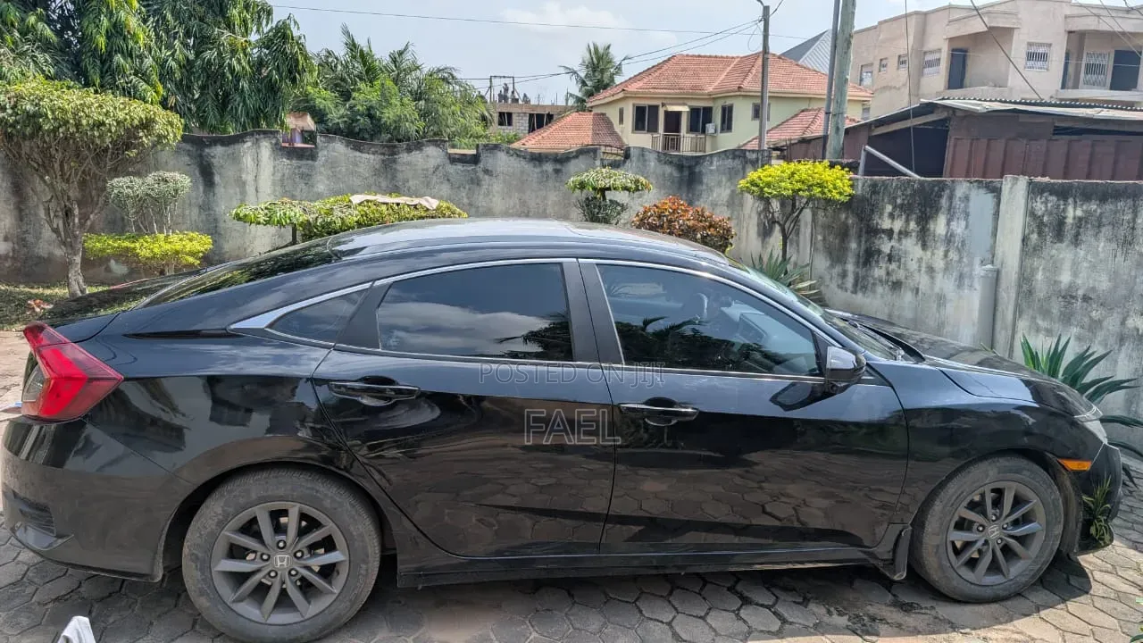 Honda Civic 2018 Black