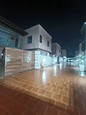 4bdrm House in Tesano, Police Station for rent