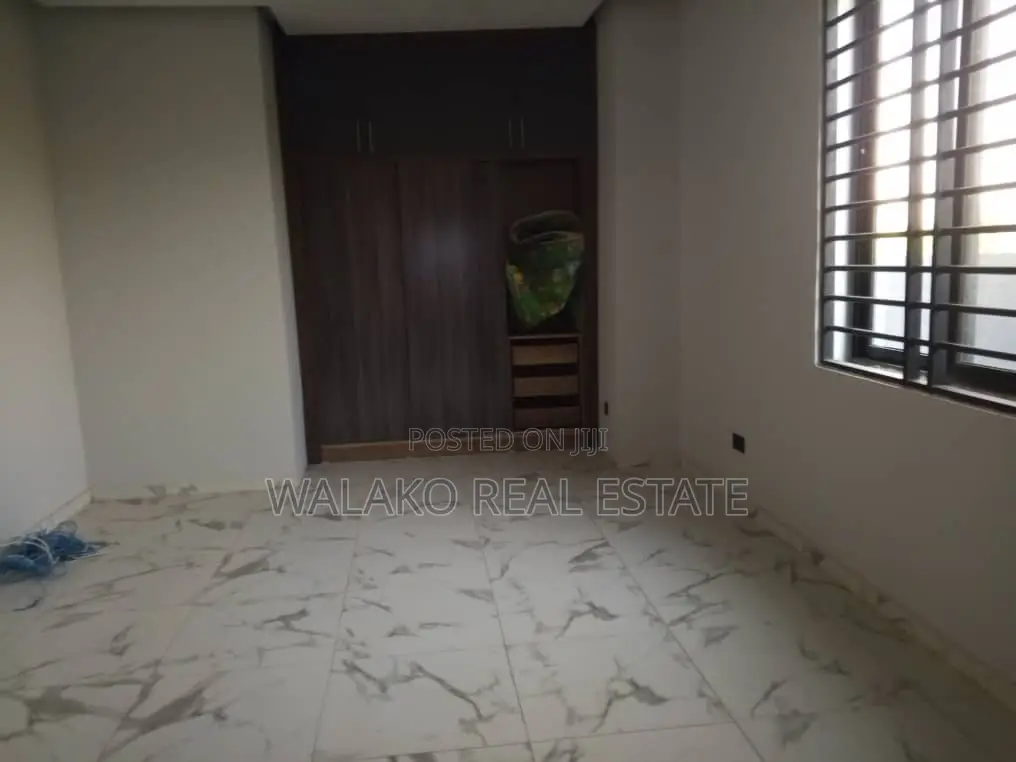 3bdrm House in Ablekuma for sale