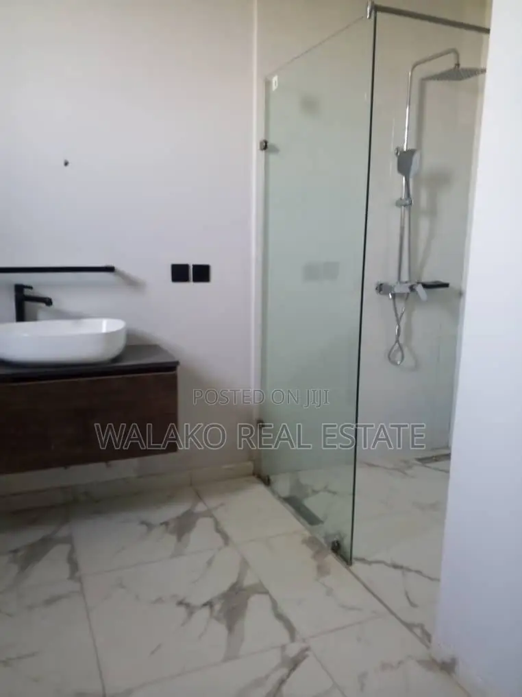 3bdrm House in Ablekuma for sale