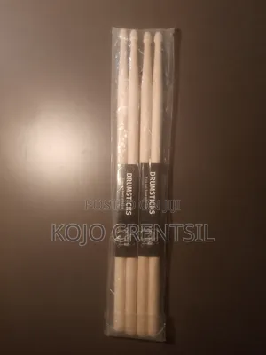 2 Pairs of Drum Sticks