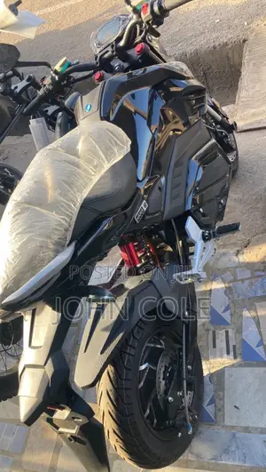 New Yamaha 2025 Black