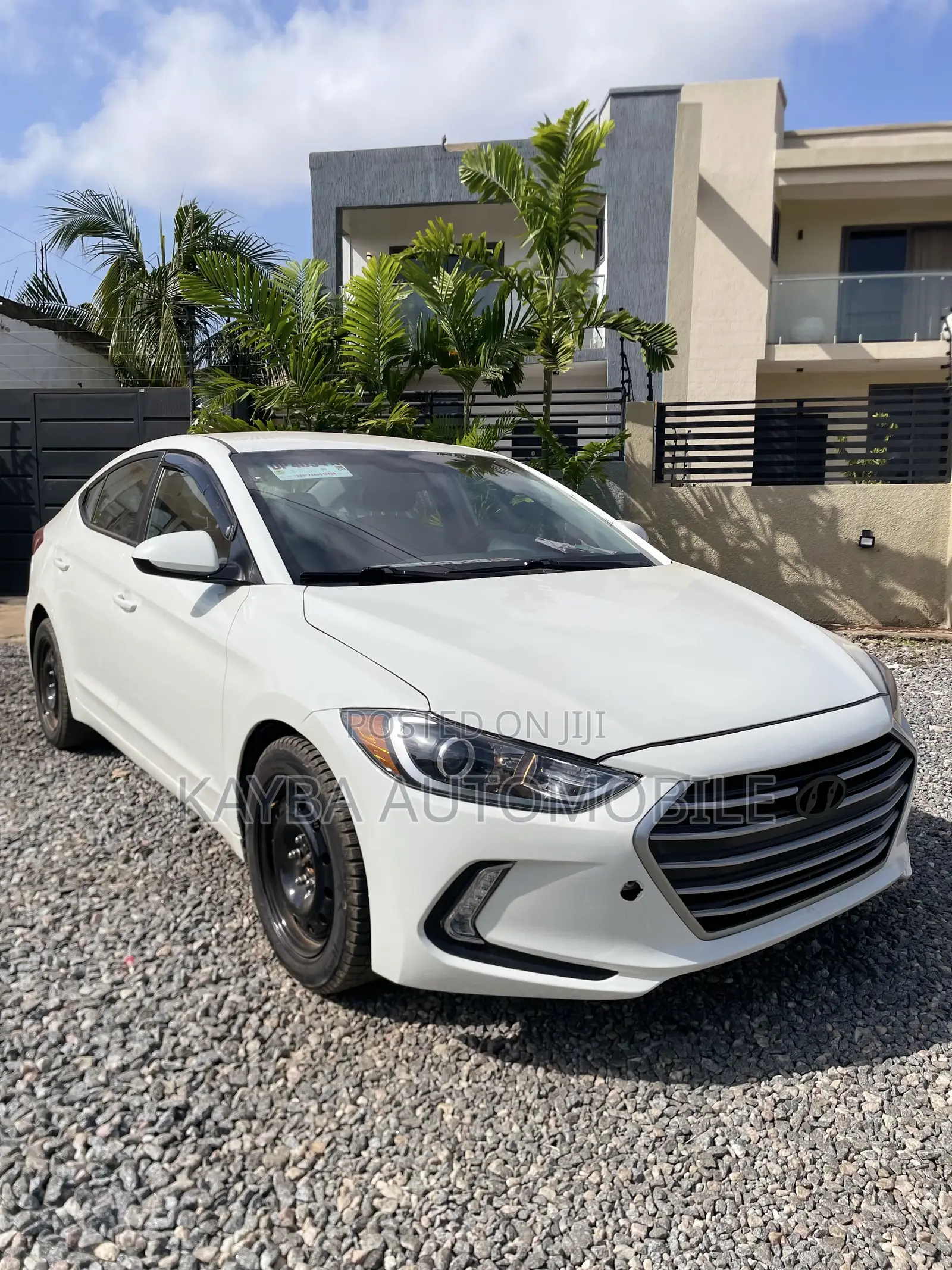 Hyundai Elantra 2017 White