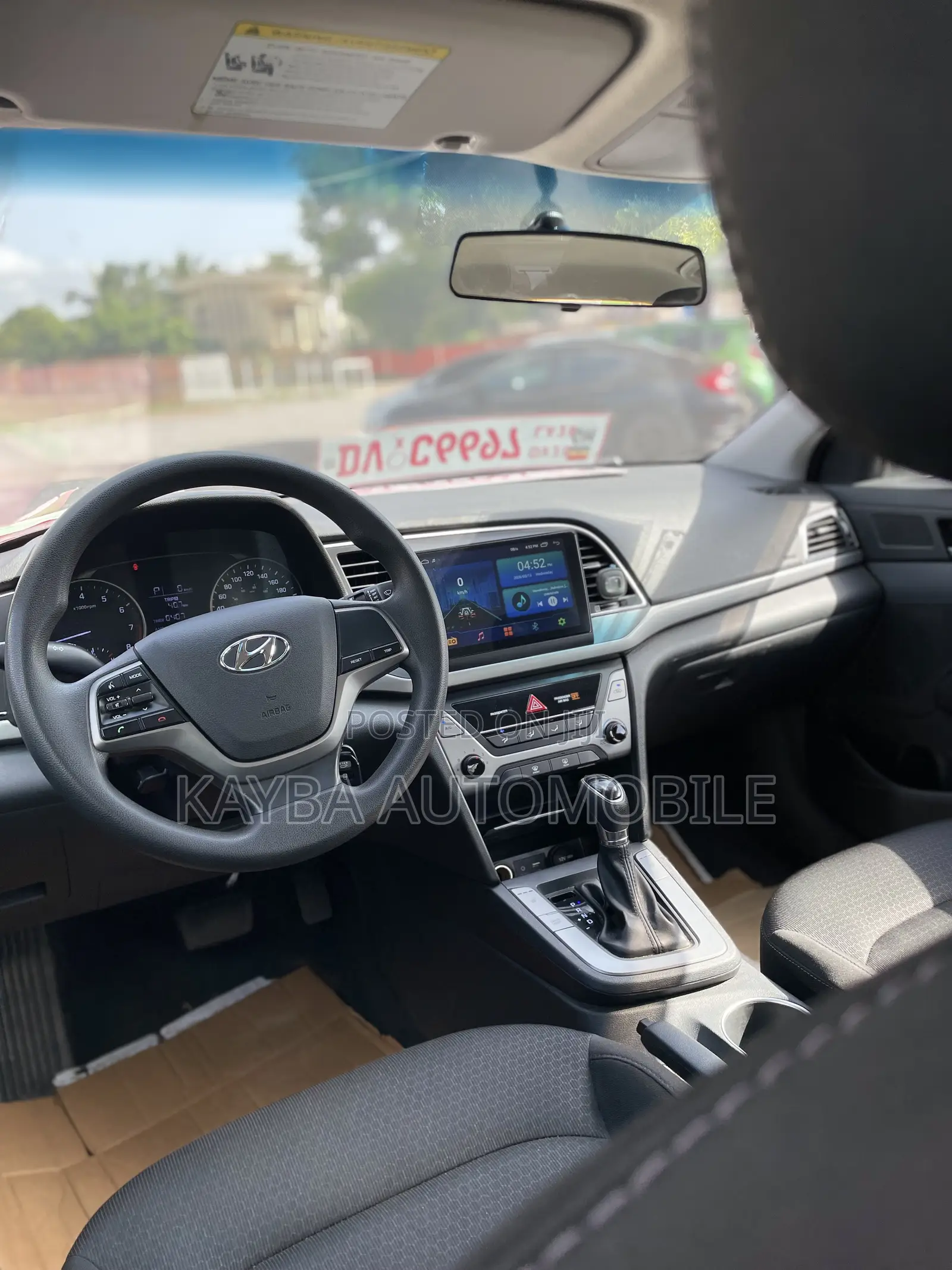 Hyundai Elantra 2017 White