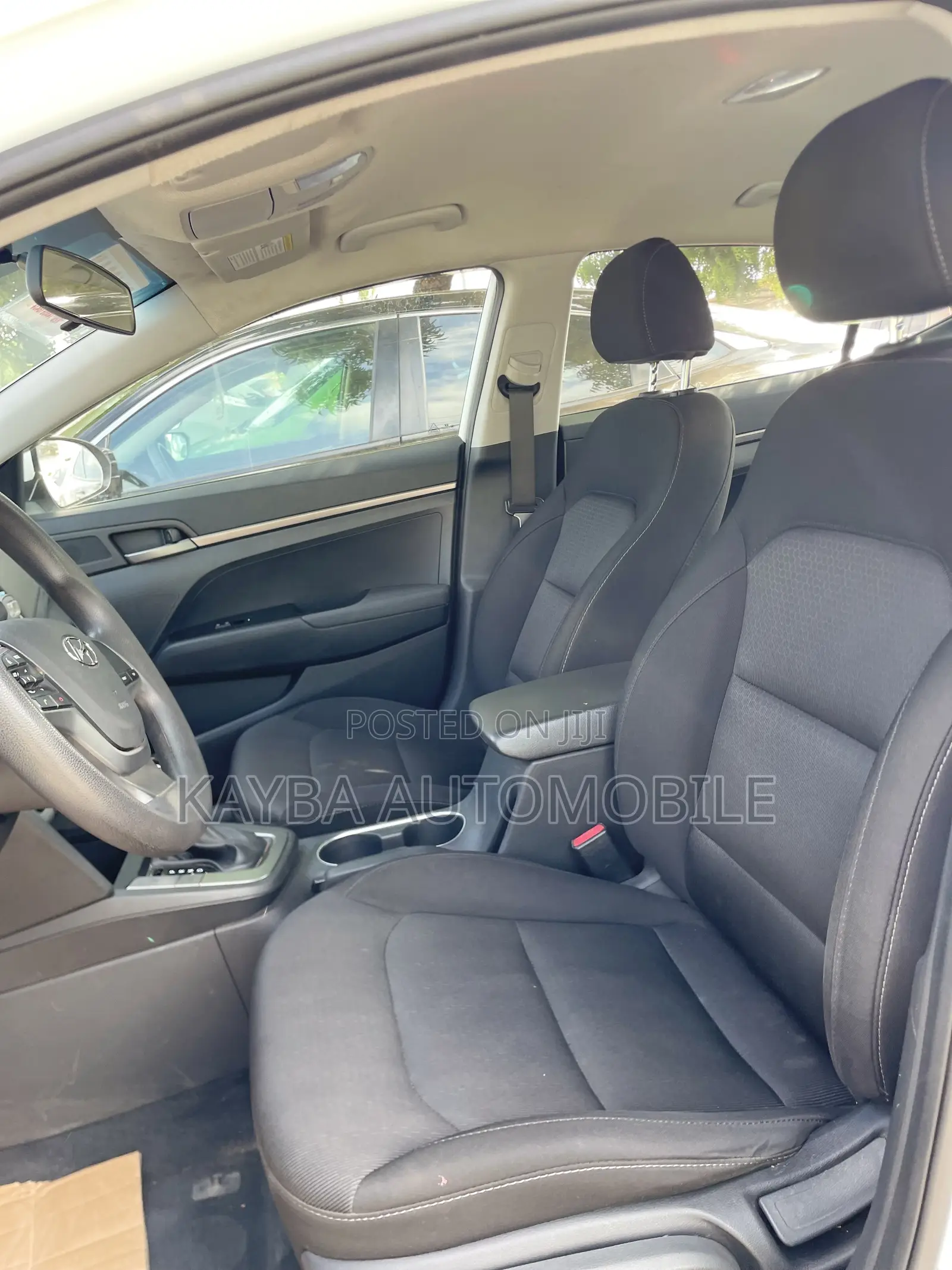 Hyundai Elantra 2017 White