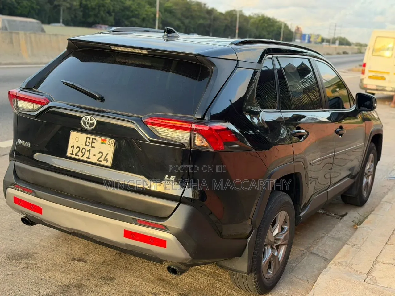 Toyota RAV4 2022 Black