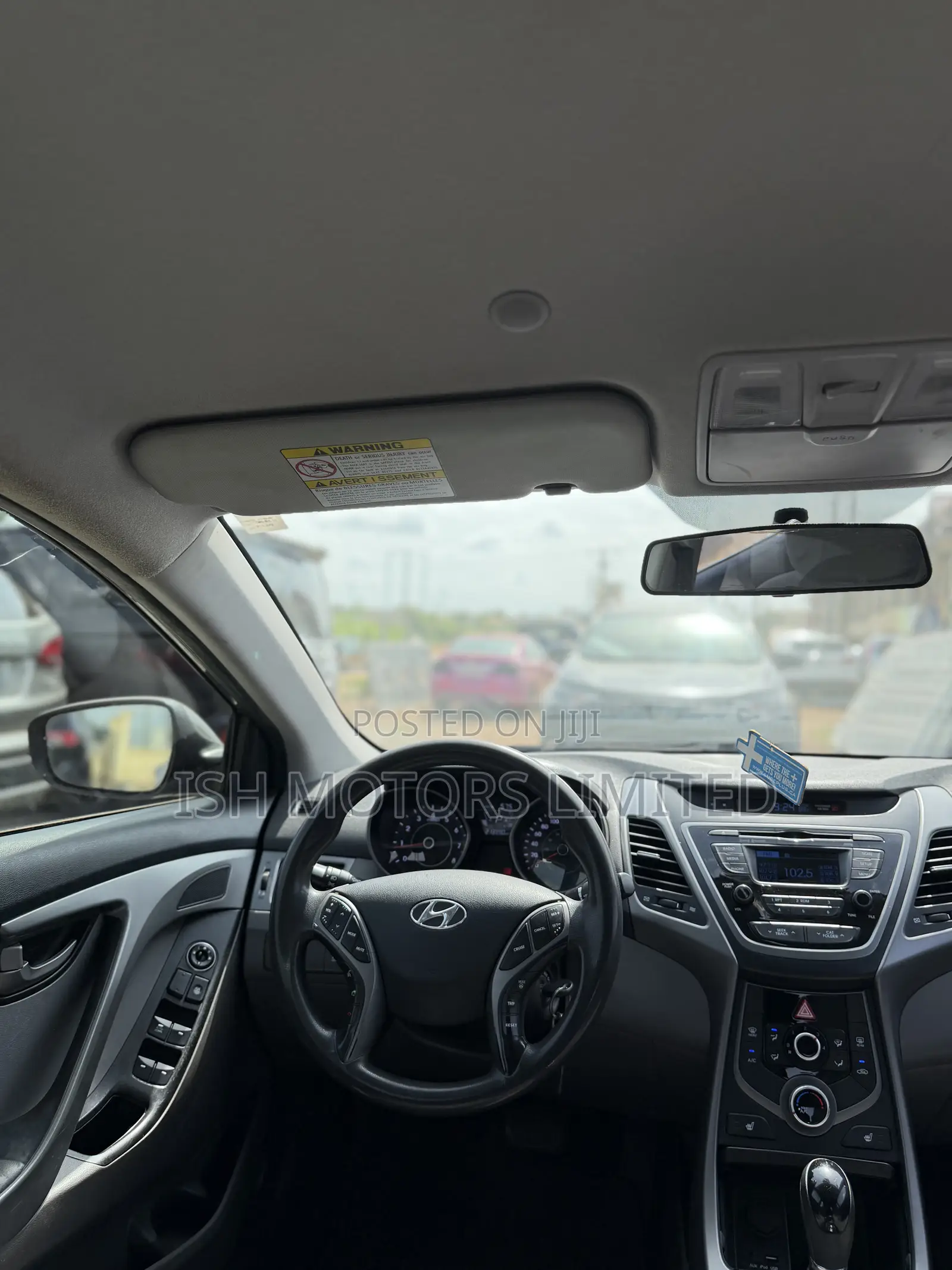 Hyundai Elantra SE 4dr Sedan (1.8L 4cyl 6A) 2015 Gray