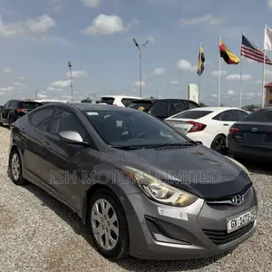Hyundai Elantra SE 4dr Sedan (1.8L 4cyl 6A) 2015 Gray