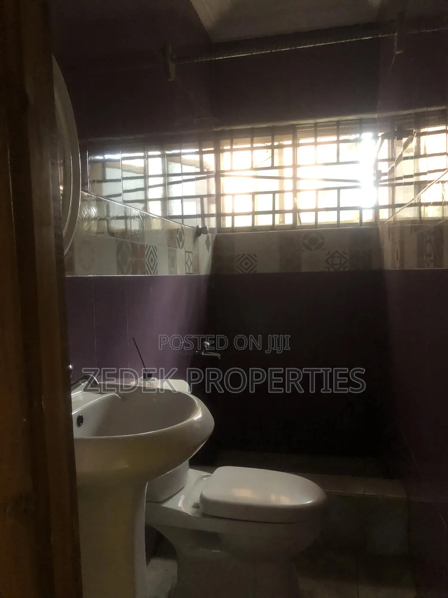 3bdrm House in Kwabenya, Ashomang Estate for rent