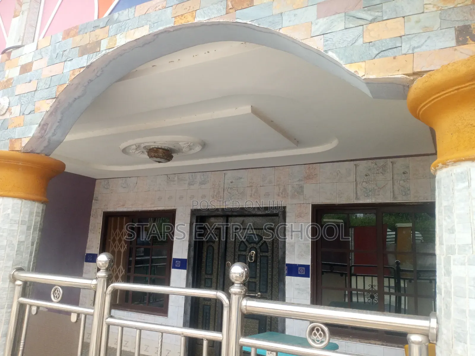 Furnished 12bdrm Apartment in Kumasi Metropolitan for sale