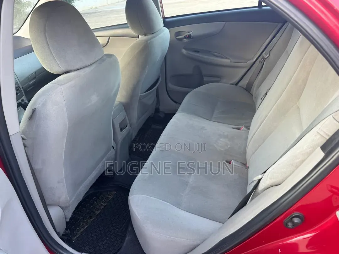 Toyota Corolla 2012 Red