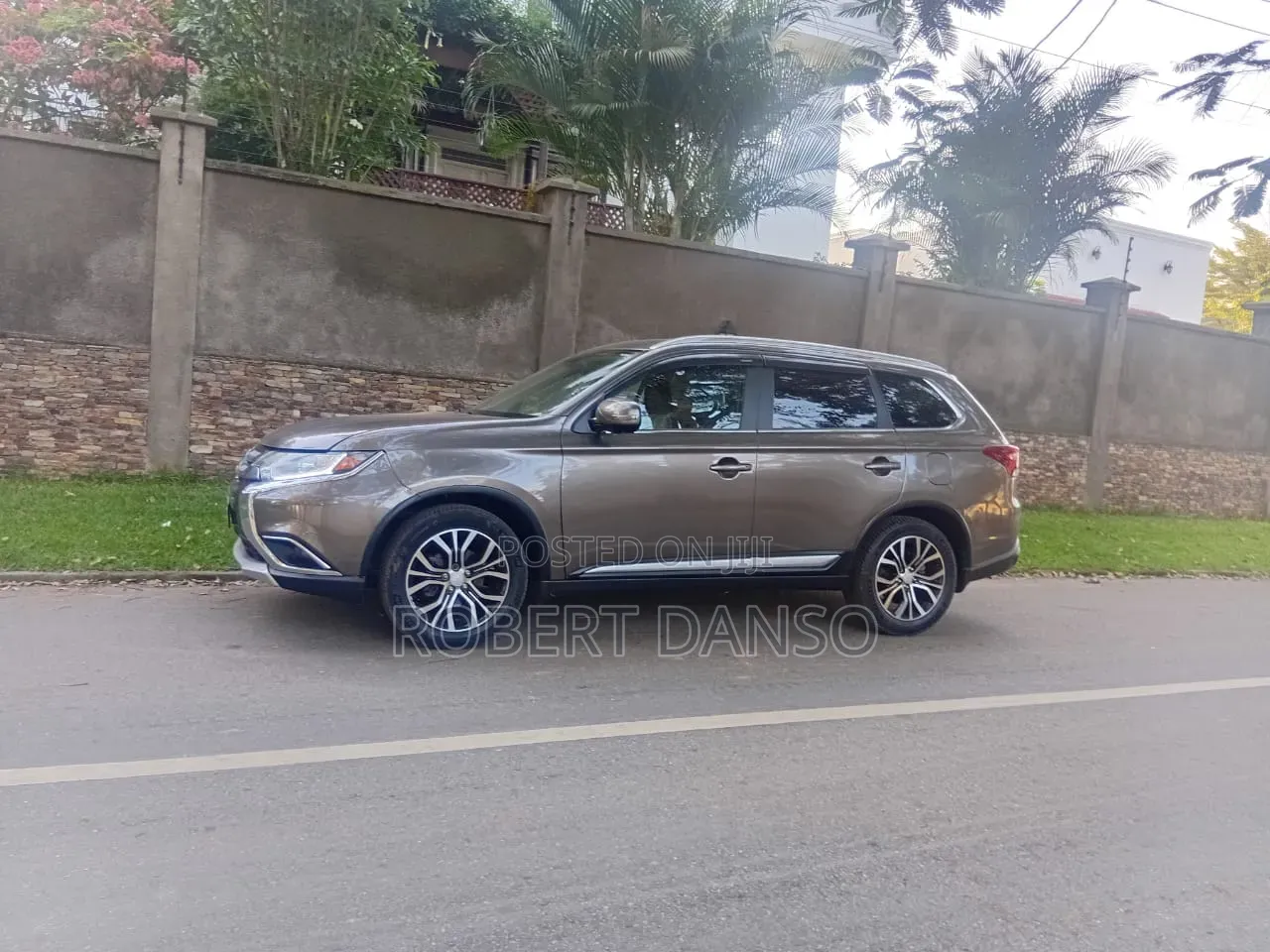 Mitsubishi Outlander SEL AWC 2018 Gray