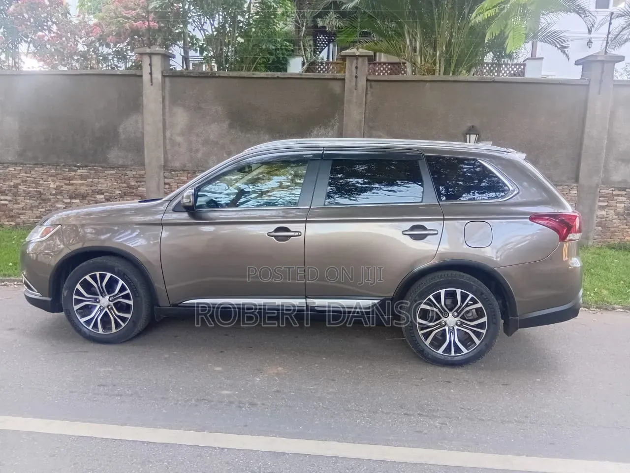 Mitsubishi Outlander SEL AWC 2018 Gray