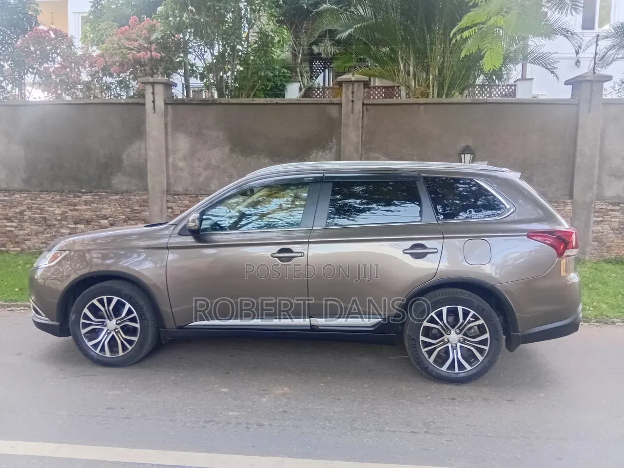 Mitsubishi Outlander SEL AWC 2018 Gray