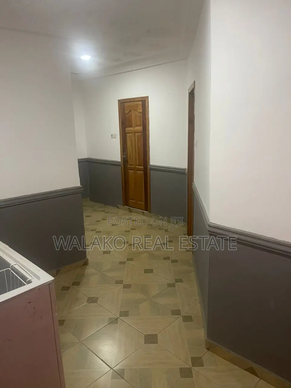 6bdrm House in Ofankor for sale