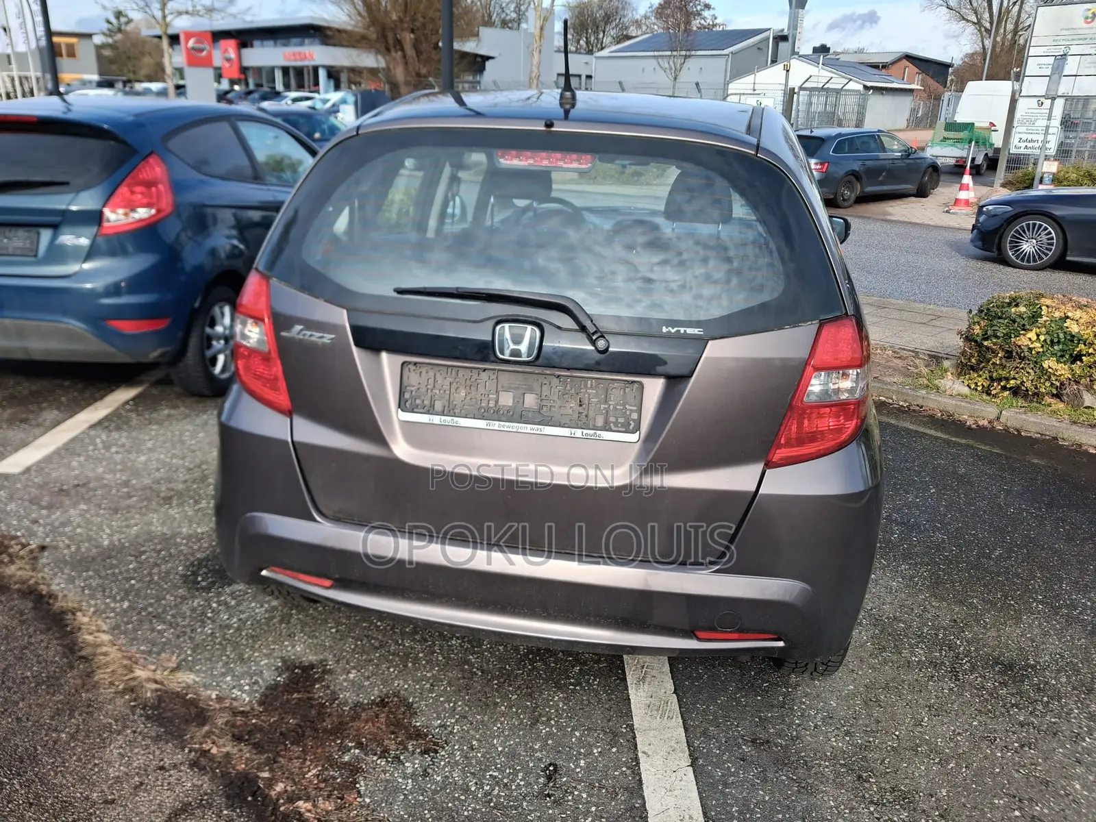 Toyota Avensis 2010 Black