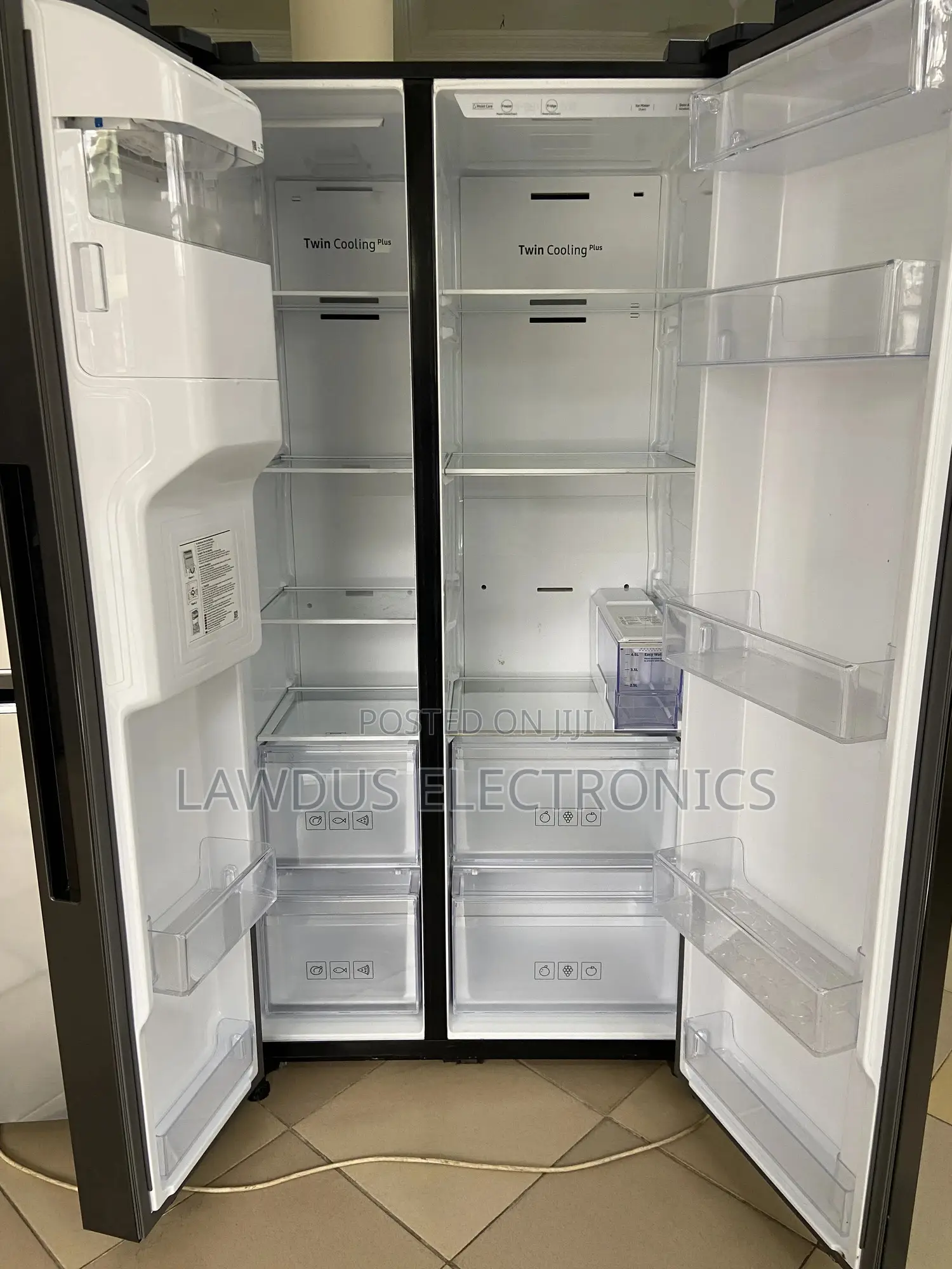 Samsung American-Style Fridge Freezer