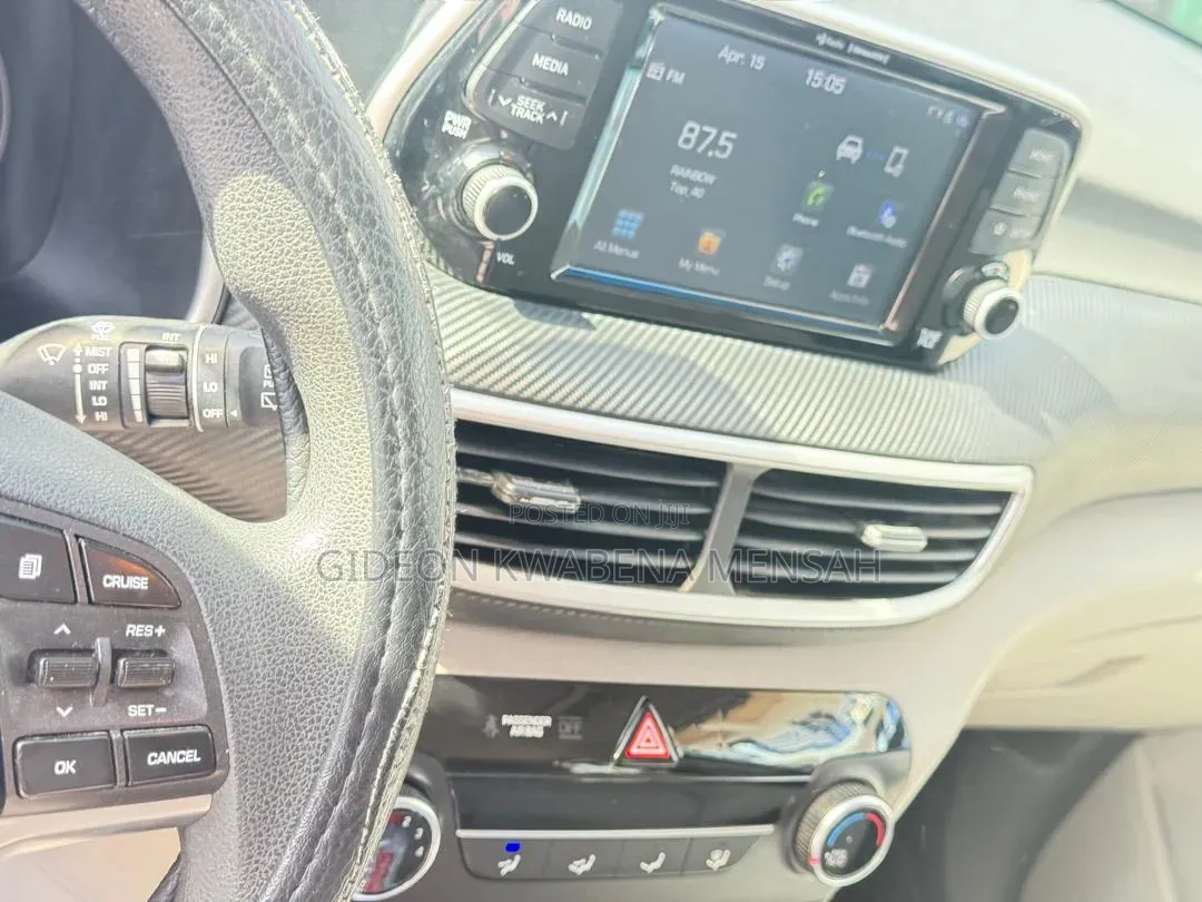 Hyundai Tucson Limited AWD 2019 Silver