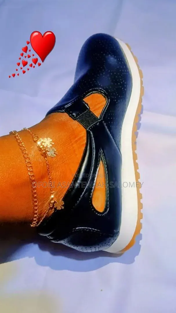 Casual Shoes for Women. Breathable Solid Colors