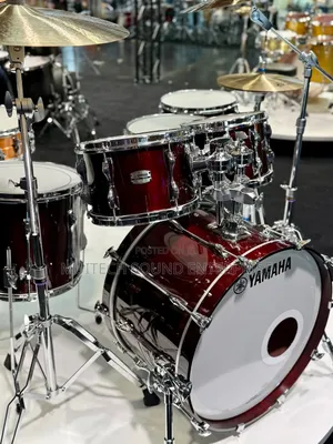 Yamaha Drum Set (Double Cutting)