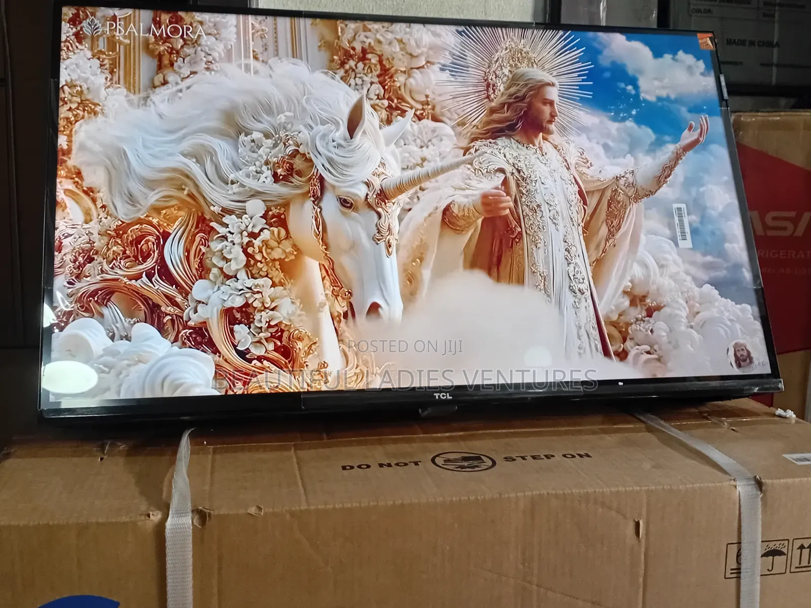 TCL 32-Inch Modern Entertainment Tv
