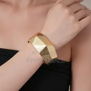 Gold Pleated Bracelet