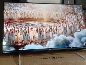 TCL 32” Smart Entertainment Screen