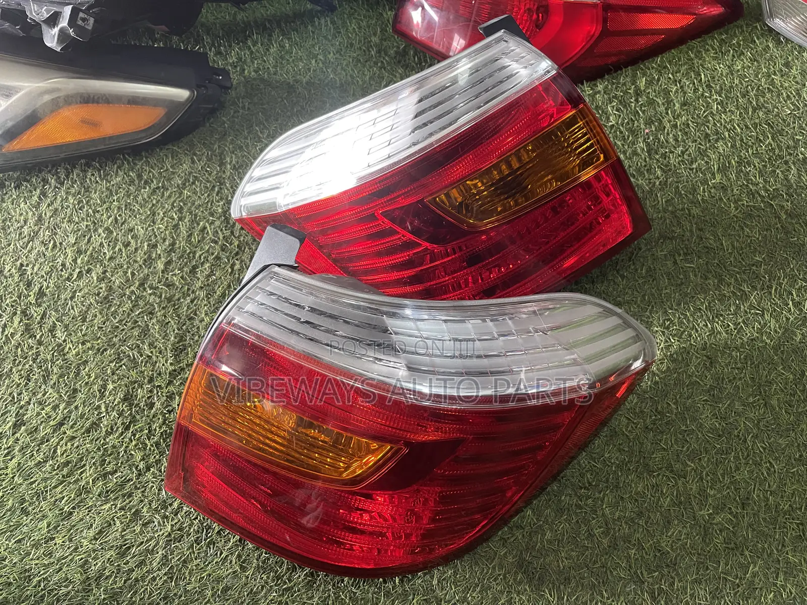 Highlander 2008-2010 Taillight Original Pair