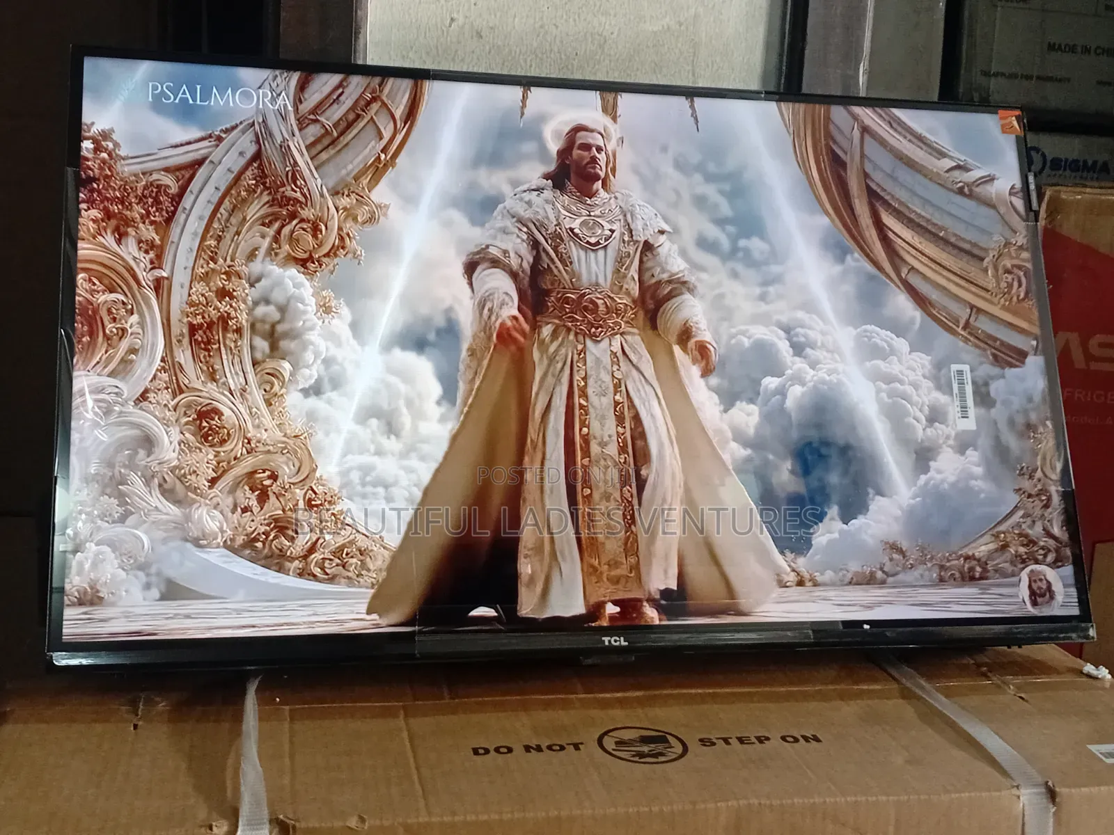 TCL 32” Clear Vision Digital Television