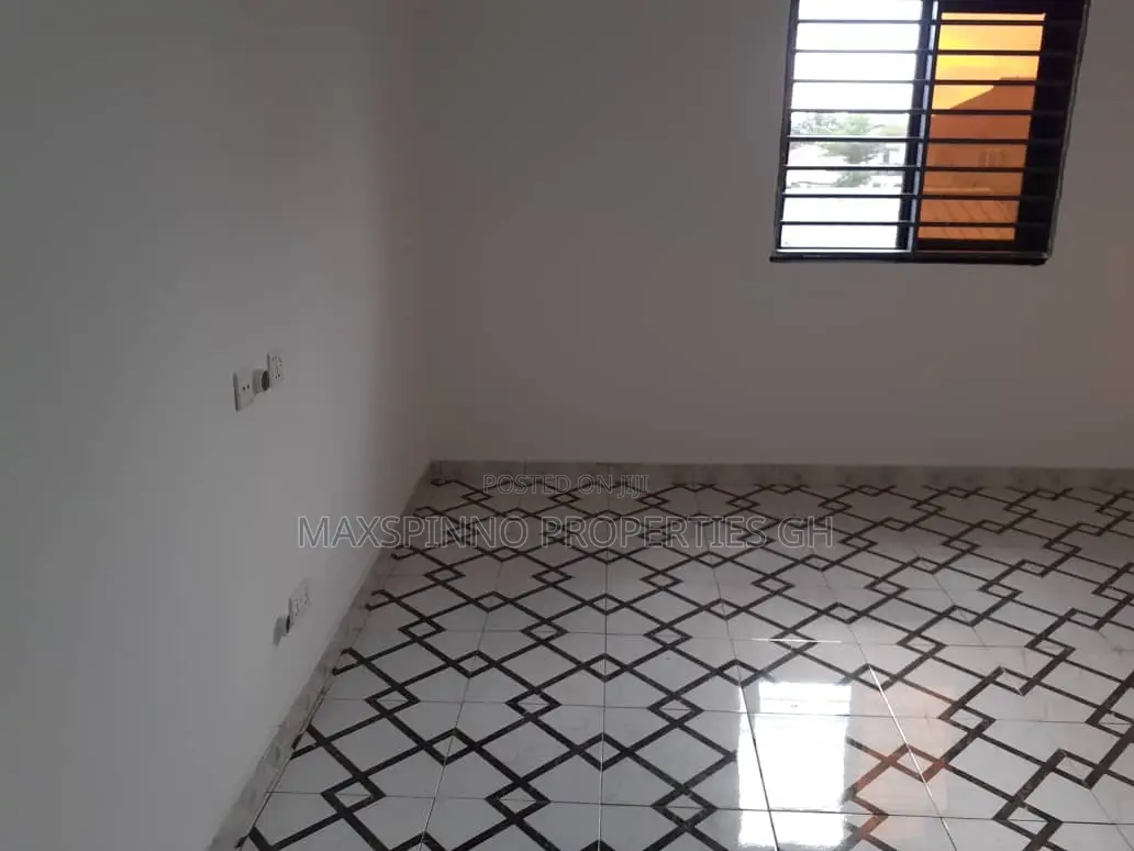 2bdrm Apartment in Maxspinno Properties, Nmai-Dzorn for rent