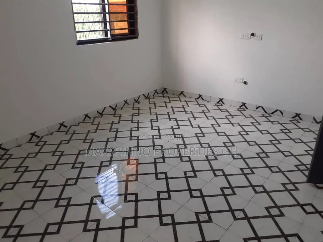 2bdrm Apartment in Maxspinno Properties, Nmai-Dzorn for rent
